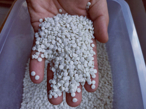 江苏白色高密度聚乙烯HDPE再生颗粒
